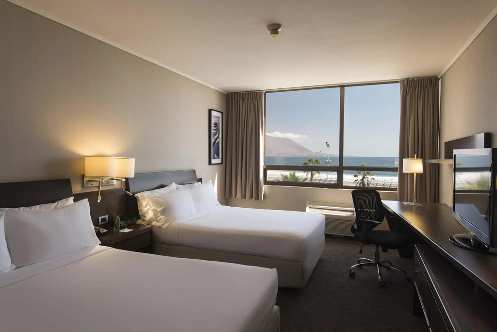 HABITACION TWIN EJECUTIVA at Holiday Inn Express Iquique, Iquique, Chile.