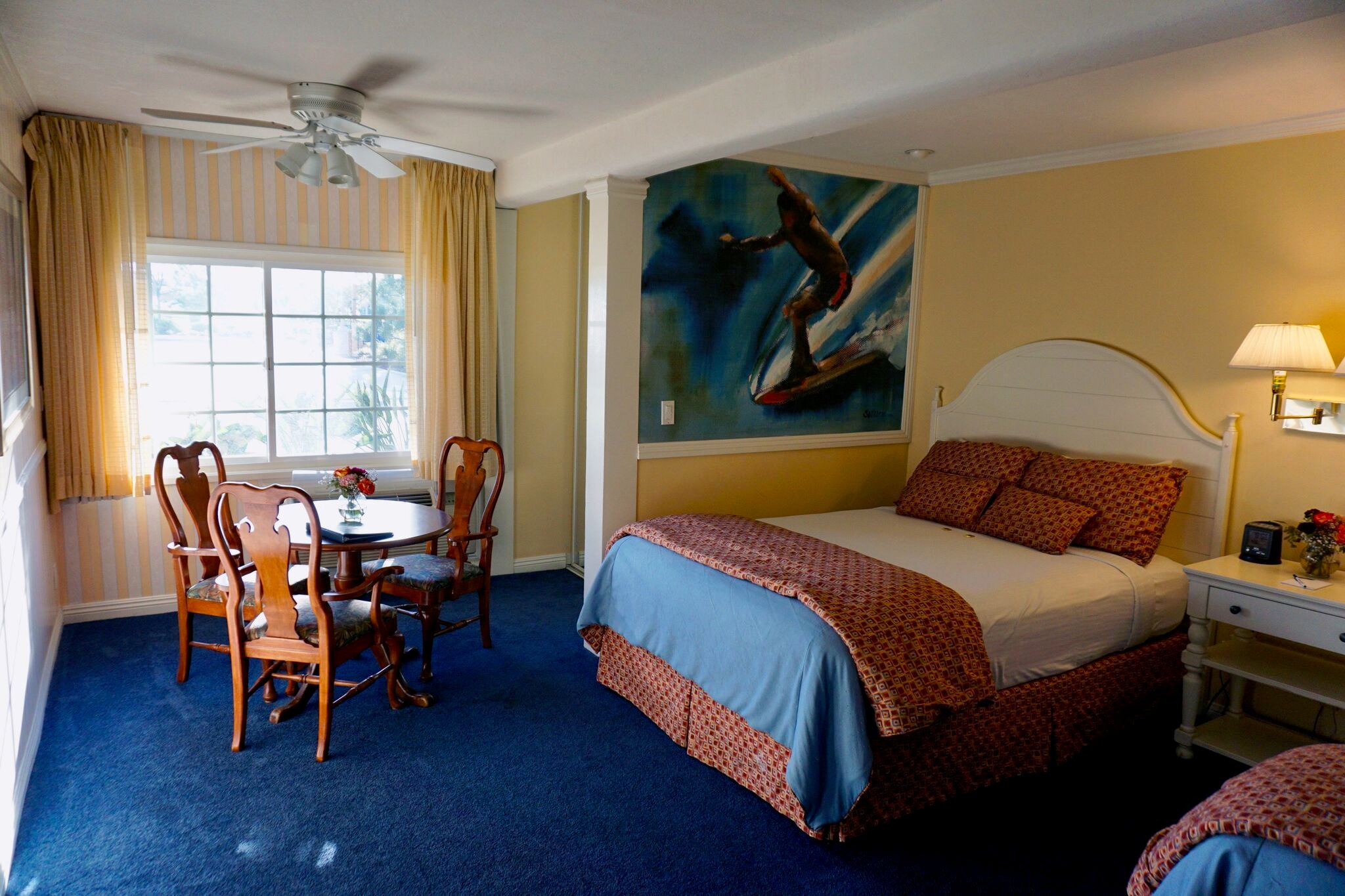 Bay Shores Peninsula Hotel