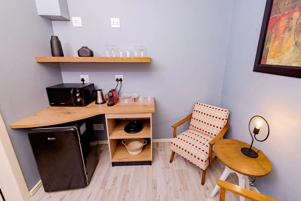 Room gallery image 7.