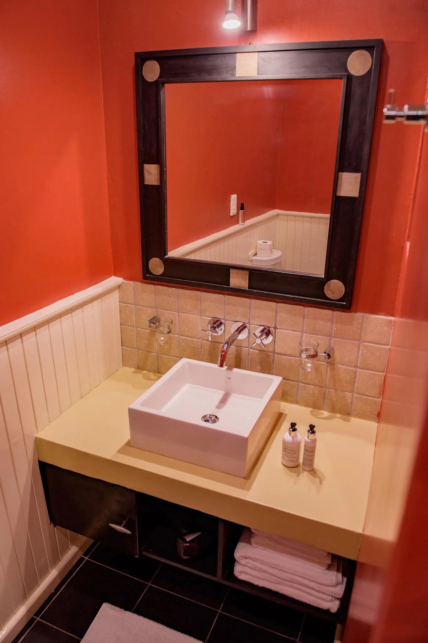 Room gallery image 5.