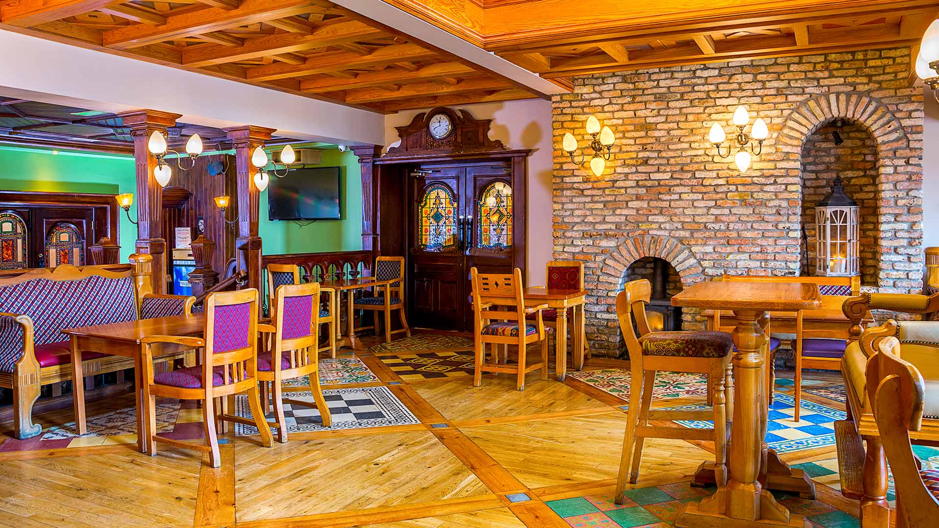 Lady Gregory Hotel