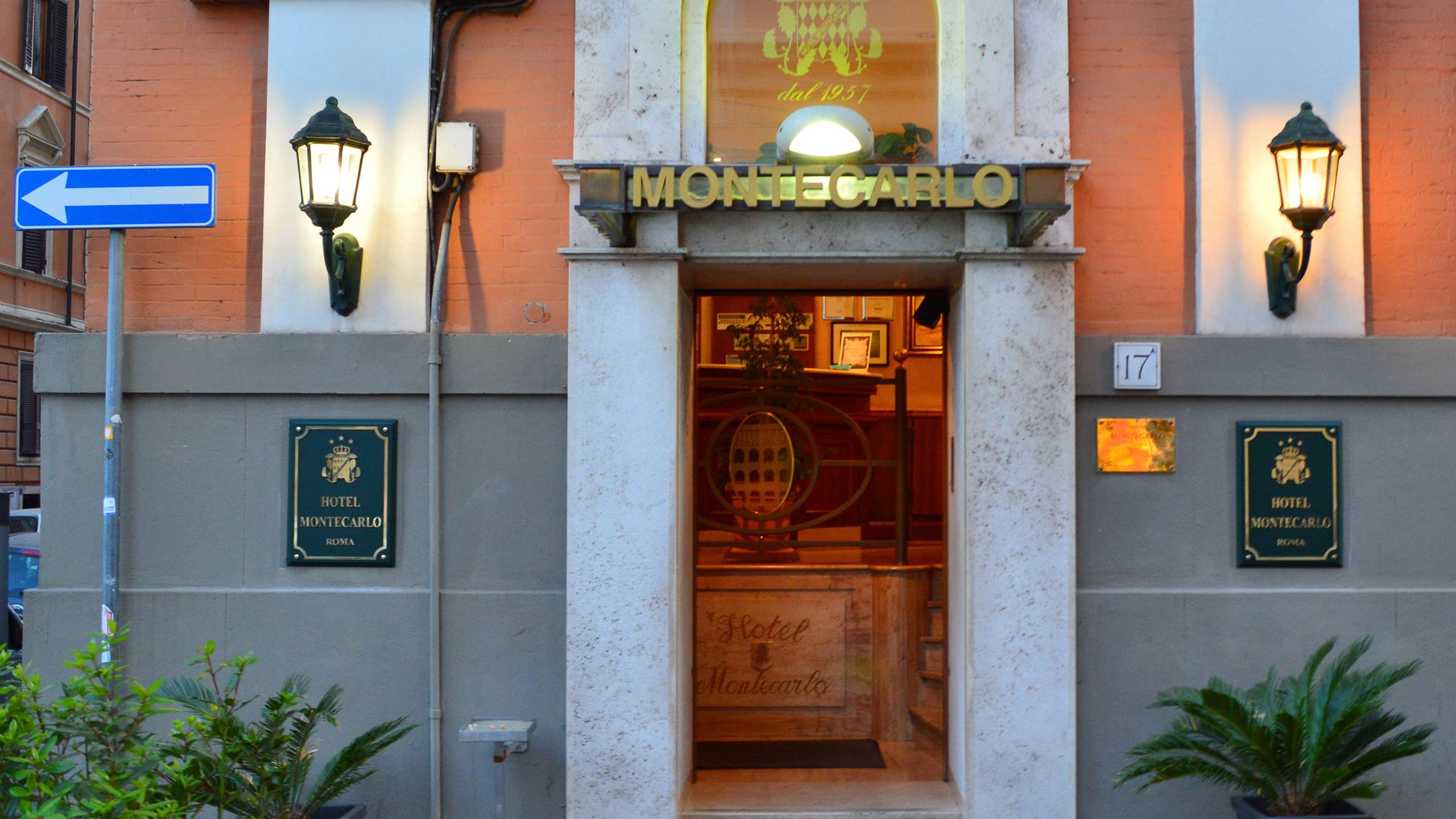Hotel Montecarlo