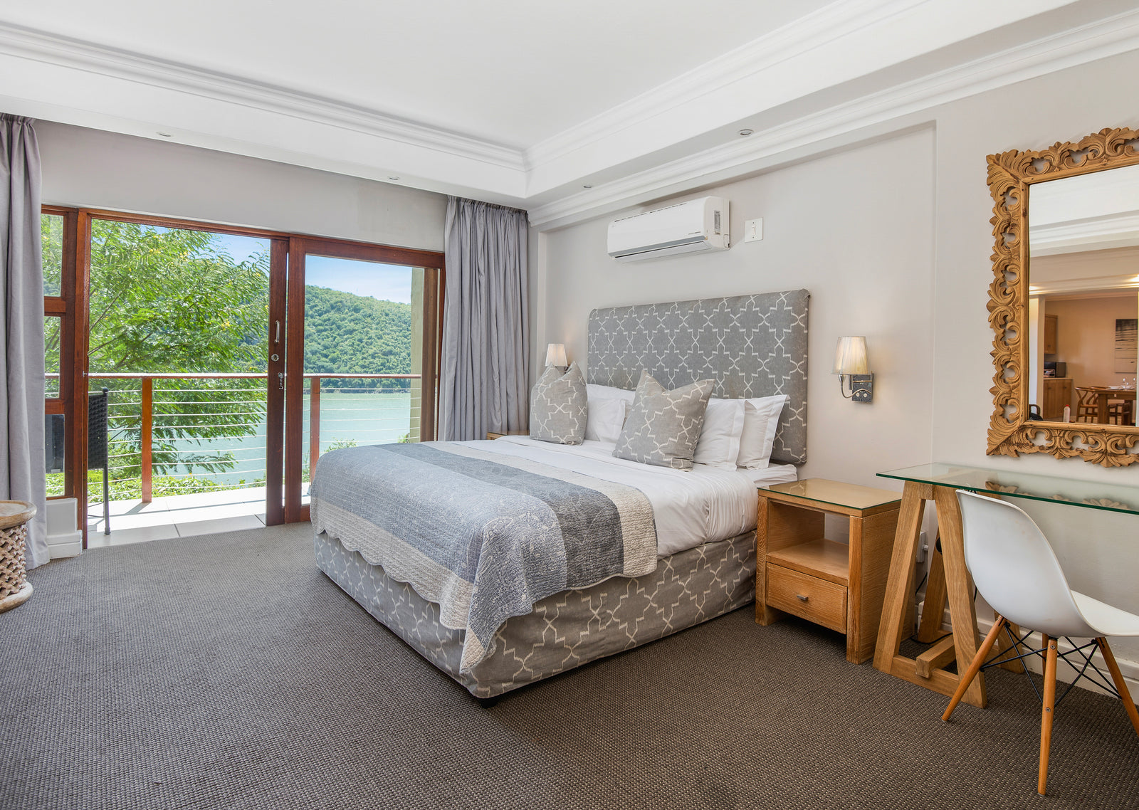 Jozini Tiger Lodge — Executive Room