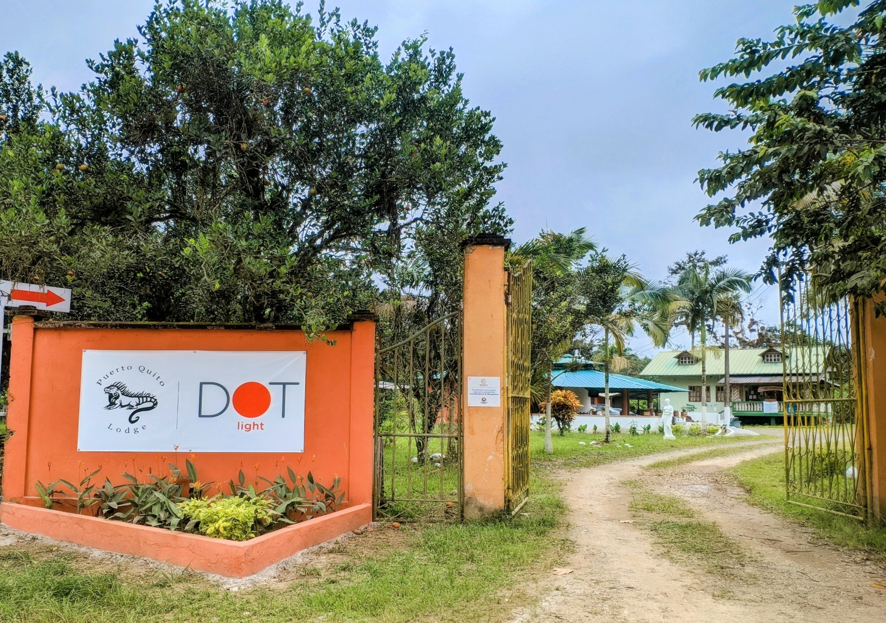Puerto Quito Lodge by DOT Light
