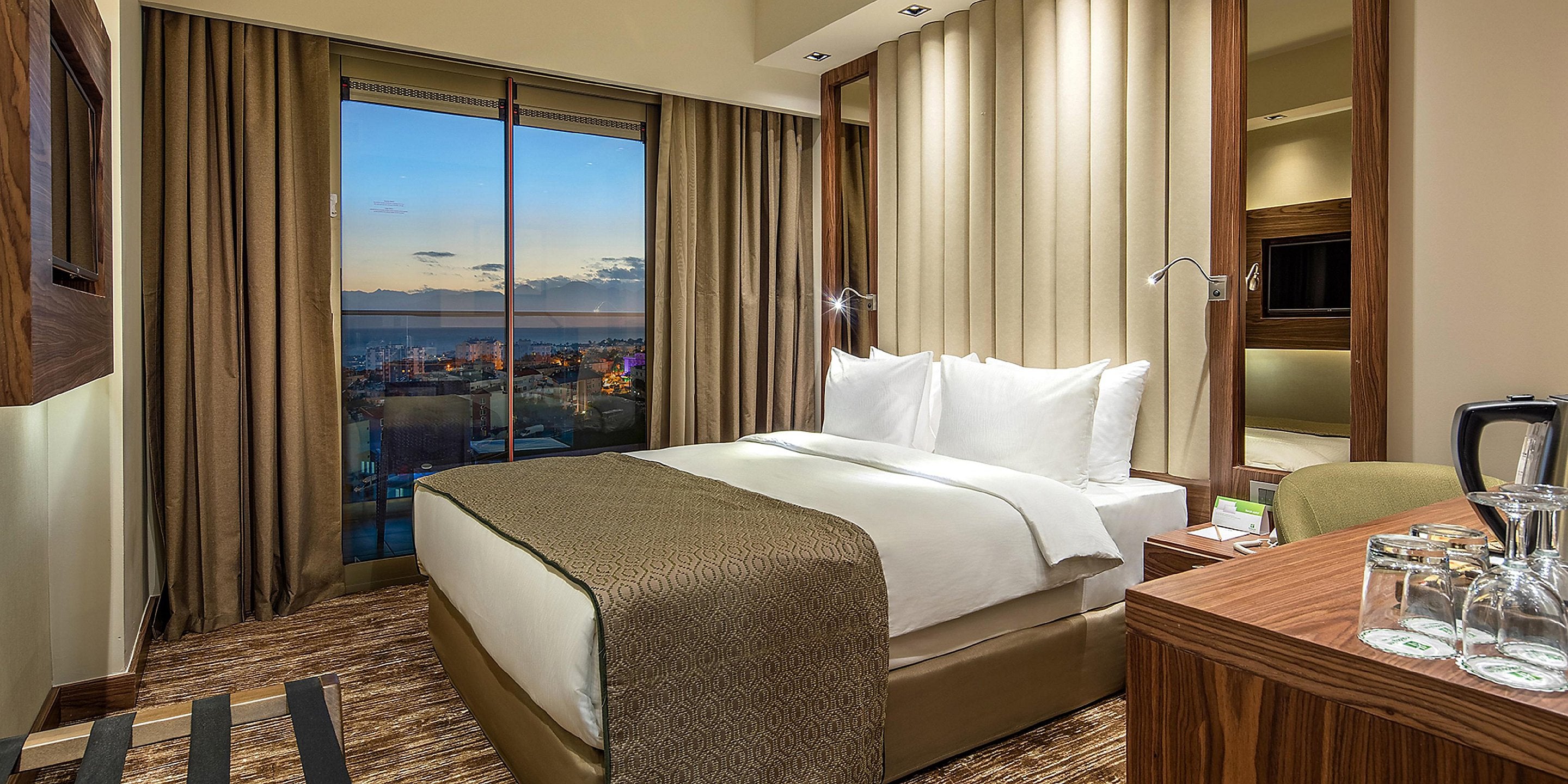 Holiday Inn Antalya Lara