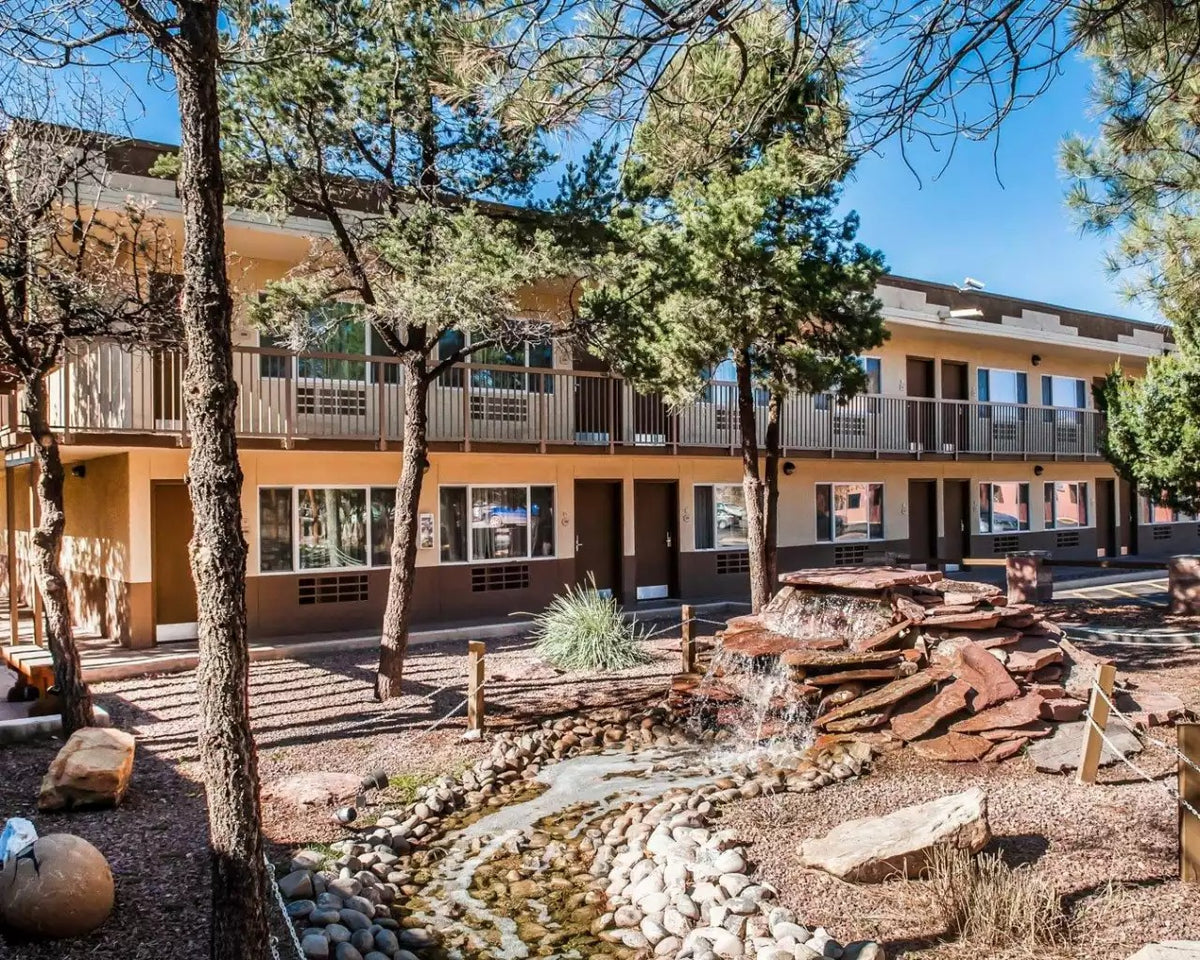 Quality Inn Navajo Nation Capital