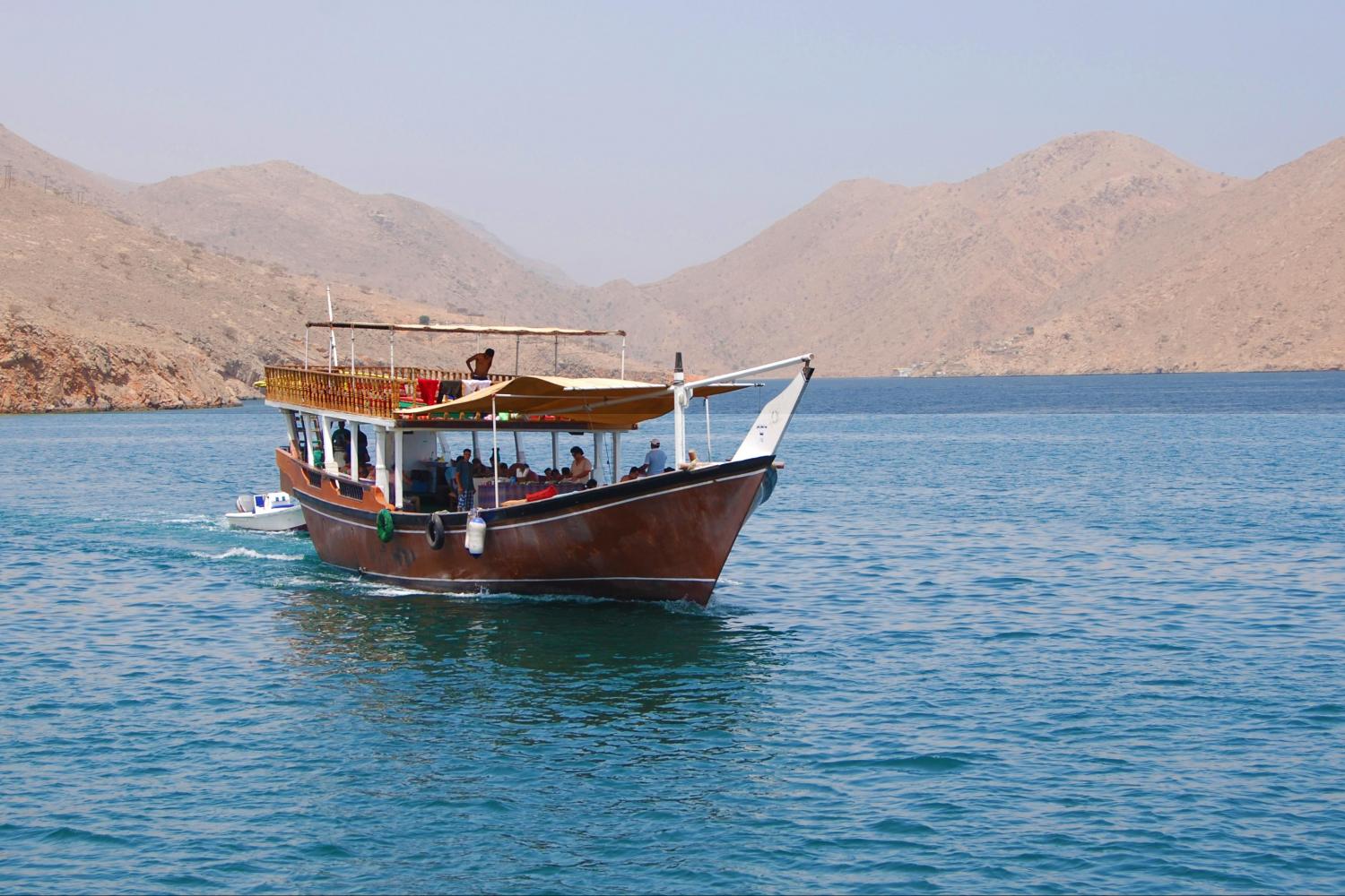 Daytur Dubai Mussandam Sea Cruise Dibba