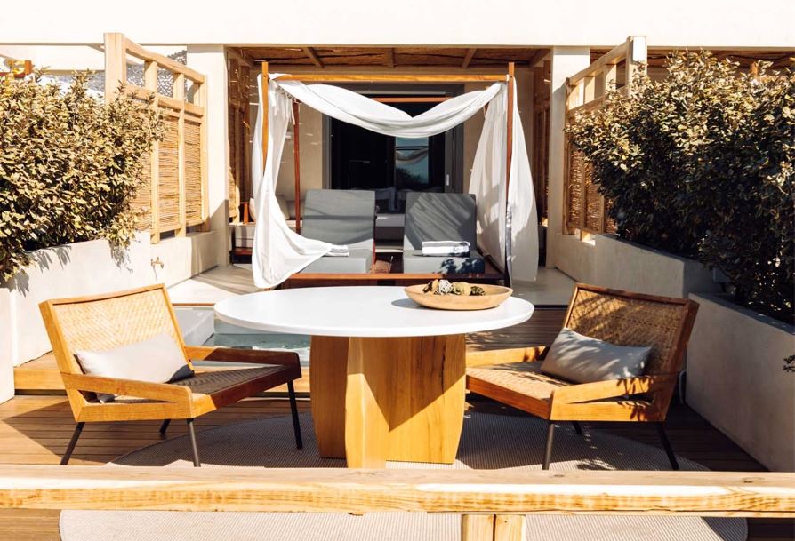 Avgoustos Suites