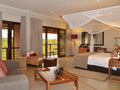 Victoria Falls Safari Club : Victoria Falls Safari Club Suite