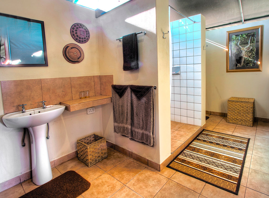 Spurwing Suite En Suite Bathroom