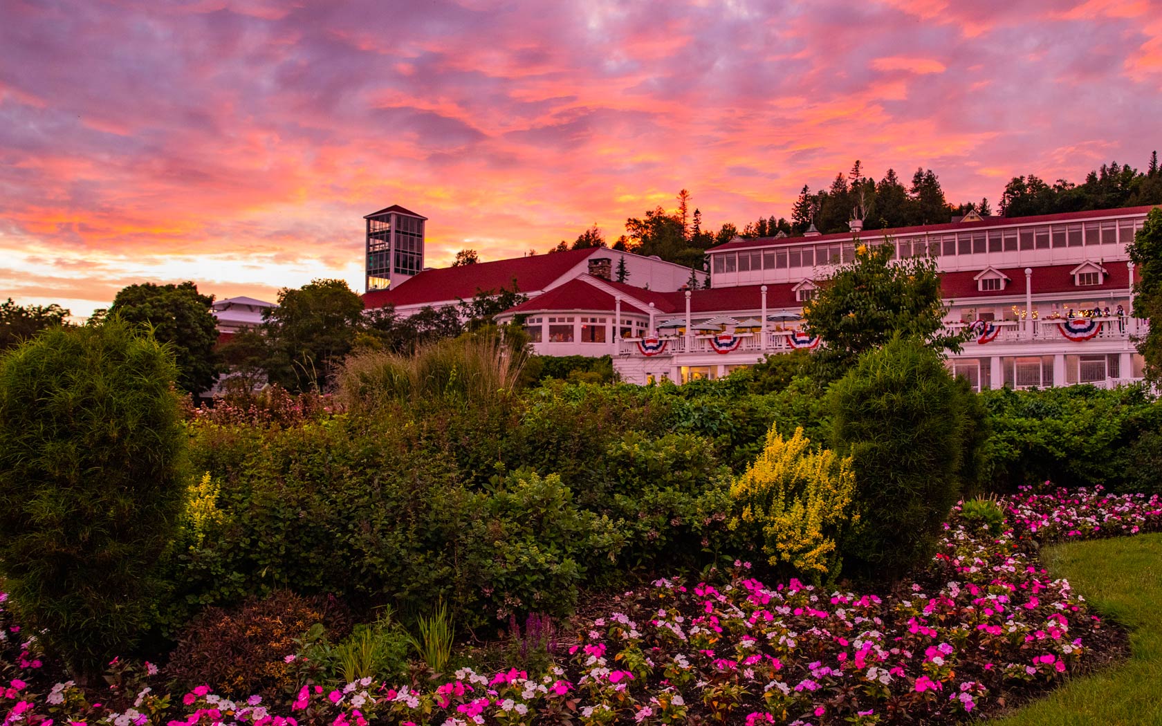 Mission Point Resort