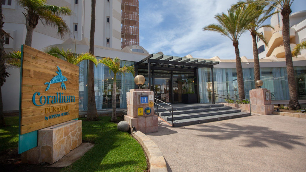 Corallium Dunamar Hotel