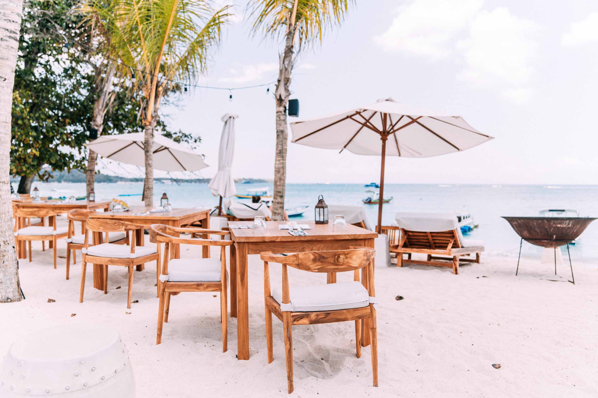 Ohana's Beachfront Resort & Beach Club