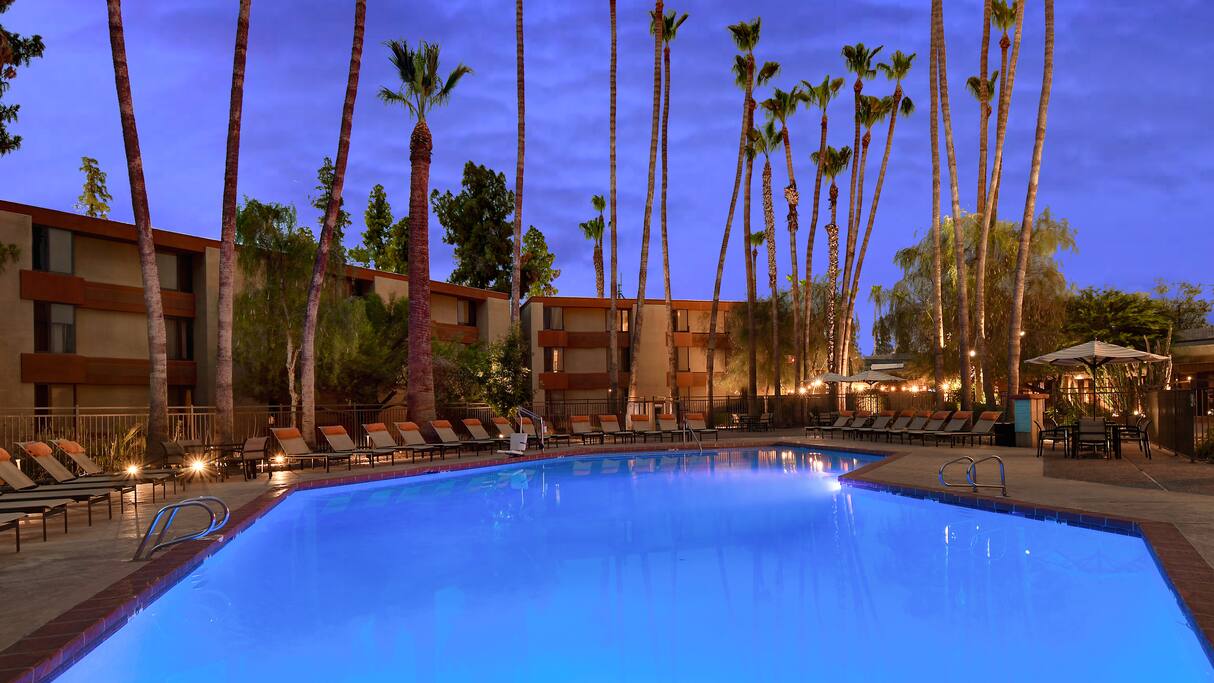 DoubleTree by Hilton Hotel Phoenix Tempe