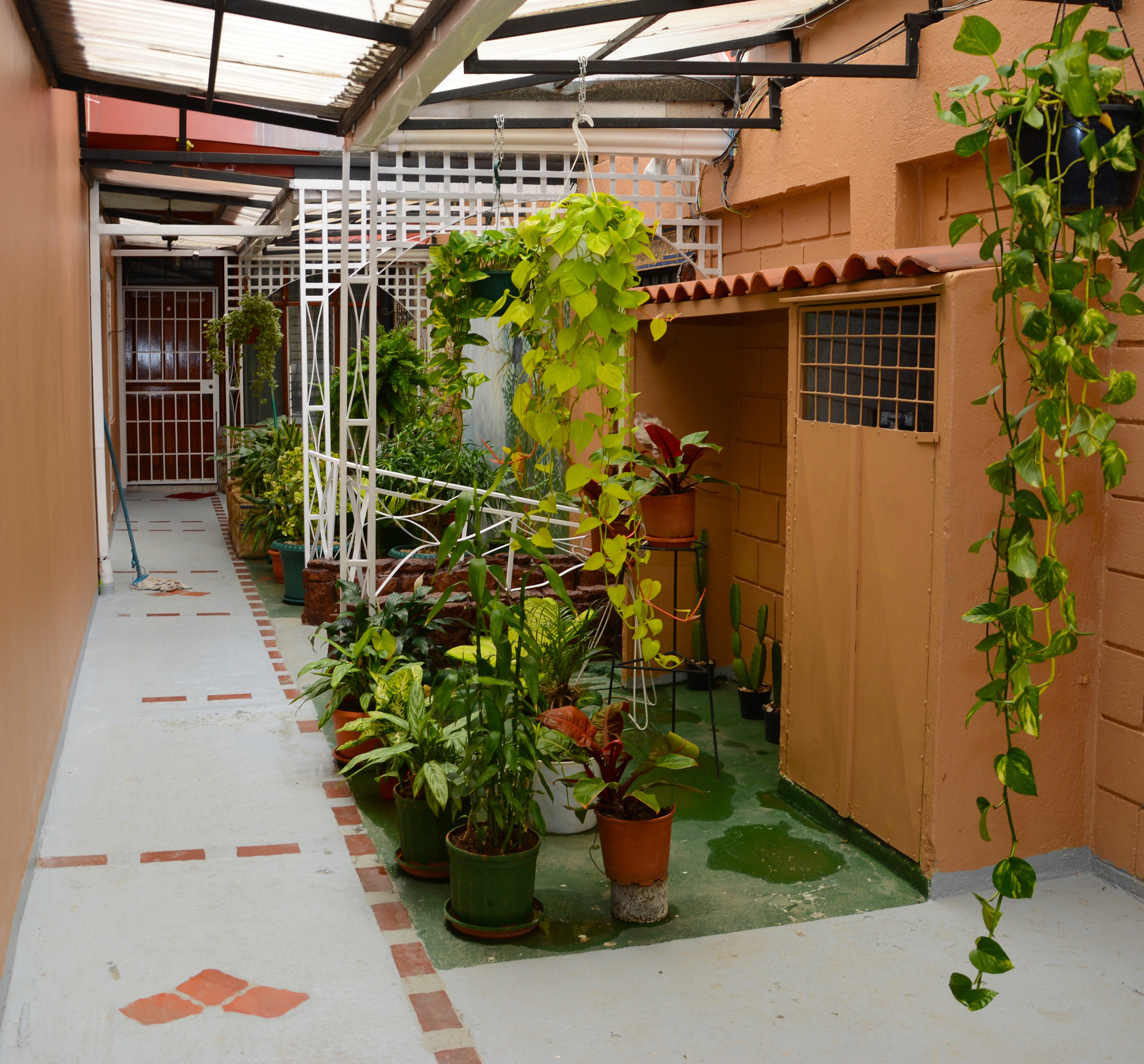 La Fonda de Charlie Hotel