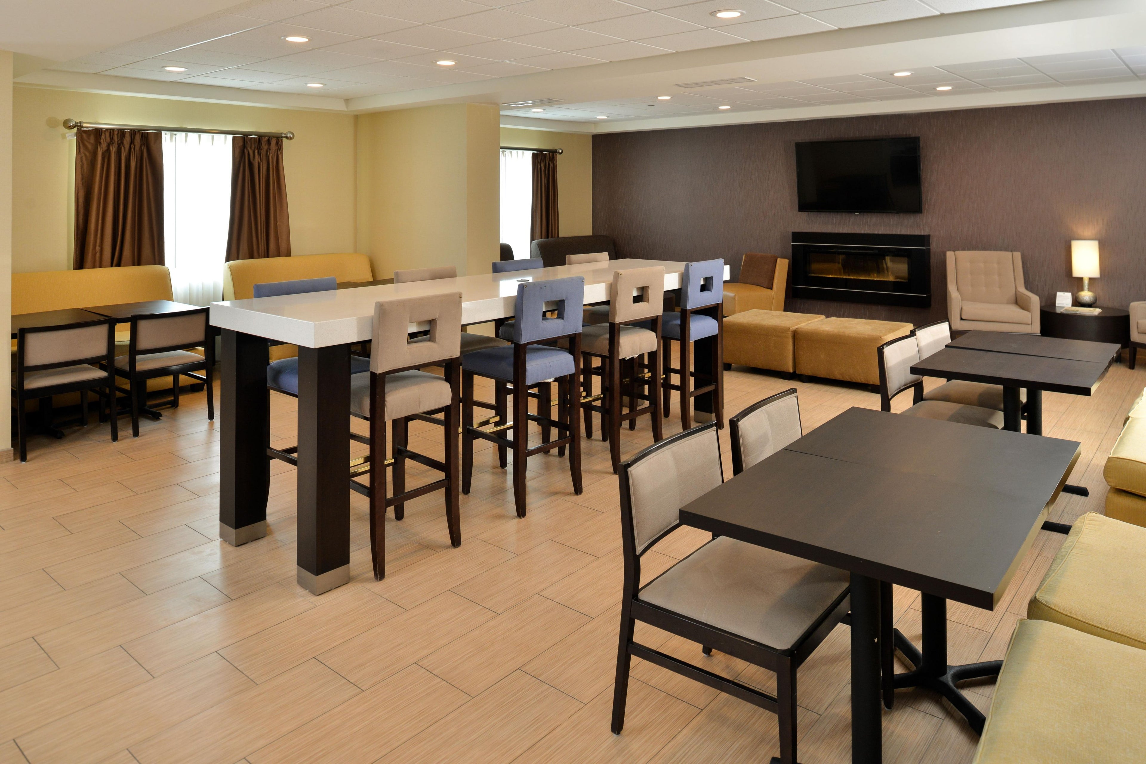 Holiday Inn Express & Suites Peekskill-Lower Hudson Valley