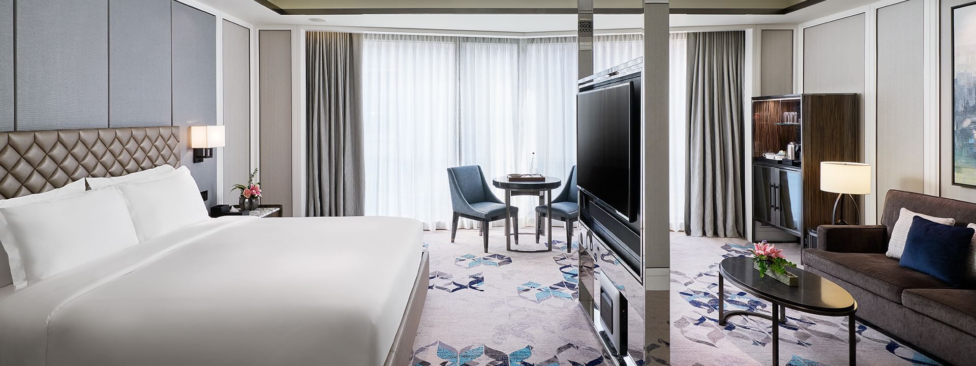 Hotel Okura Manila