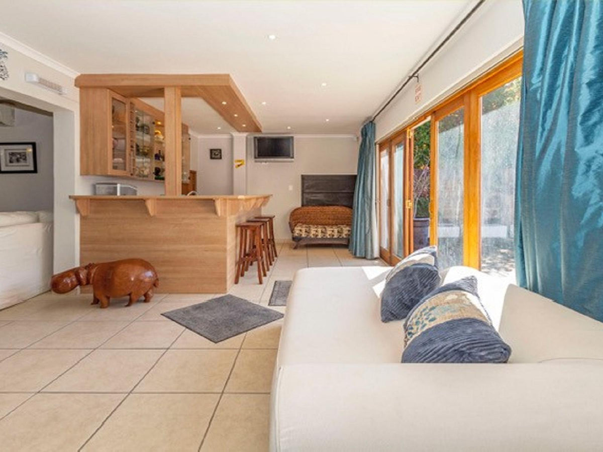 African Aviator Guest House