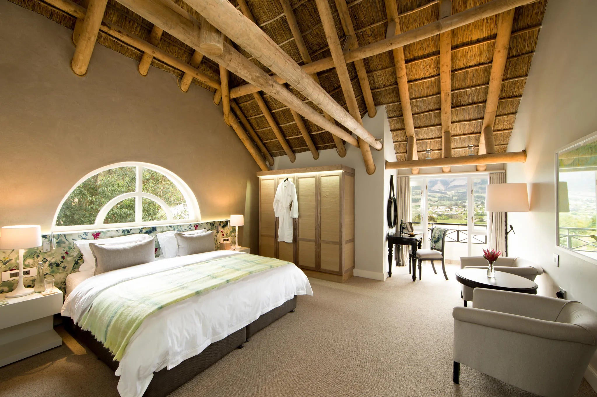 Room gallery image 1.
