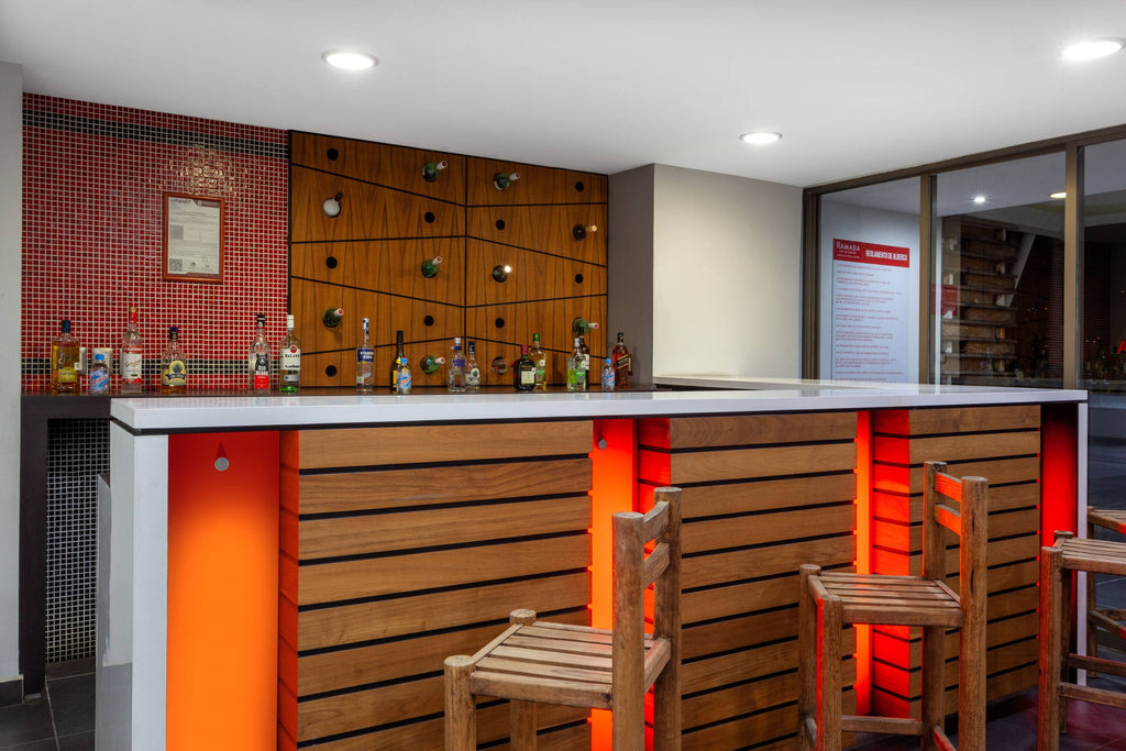 Ramada by Wyndham Acapulco Hotel & Suites