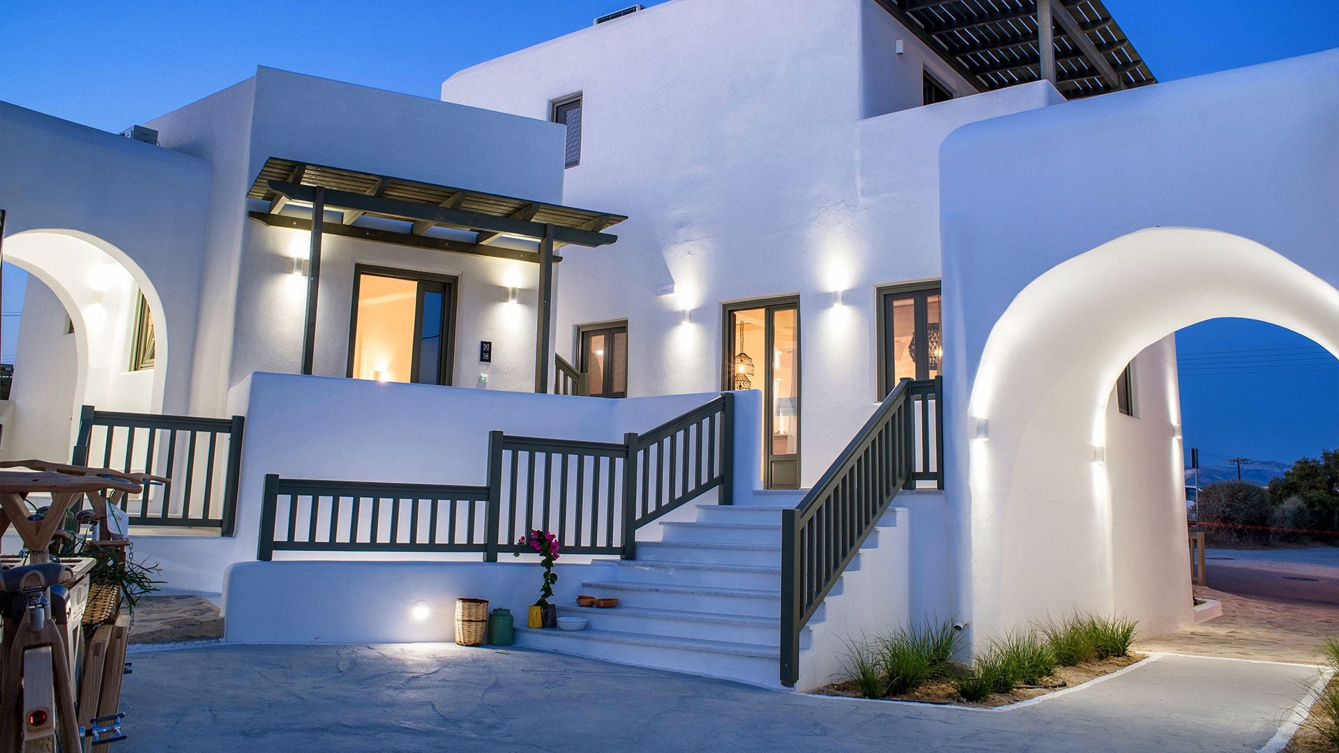 Melidron Hotel & Suites