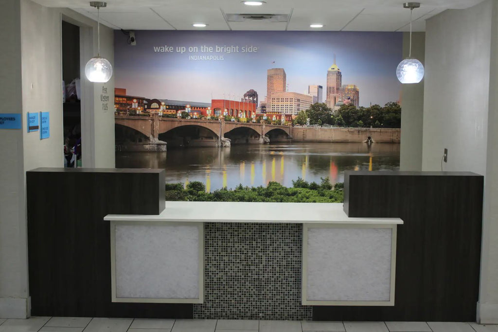 La Quinta Inn & Suites by Wyndham Indianapolis Downtown