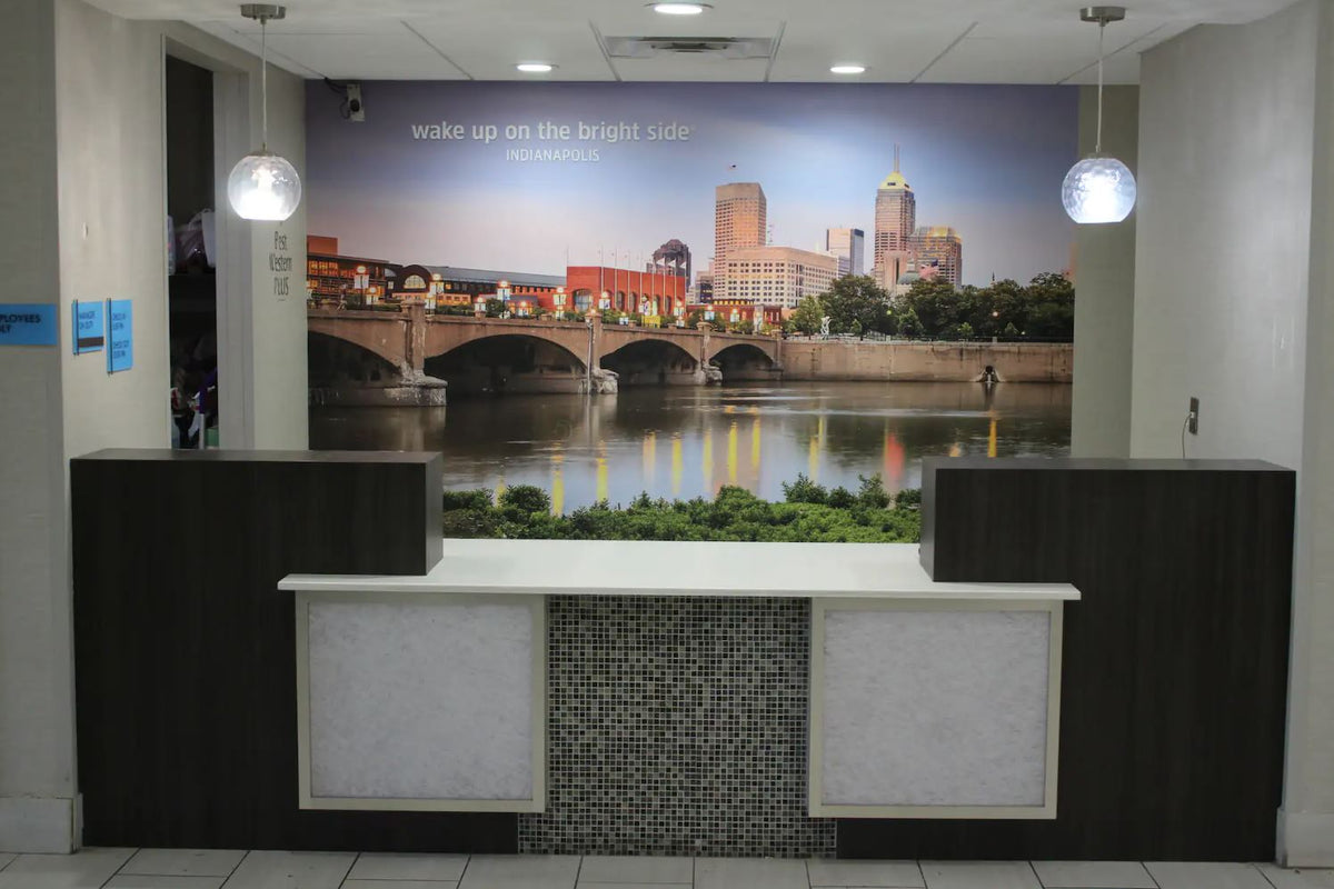 La Quinta Inn & Suites by Wyndham Indianapolis Downtown