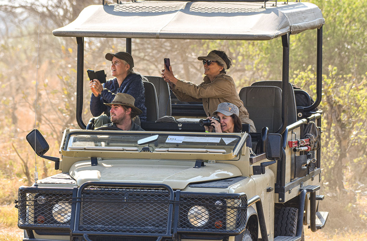 Roger Dugmore Safaris - Xakanaxa, Botswana