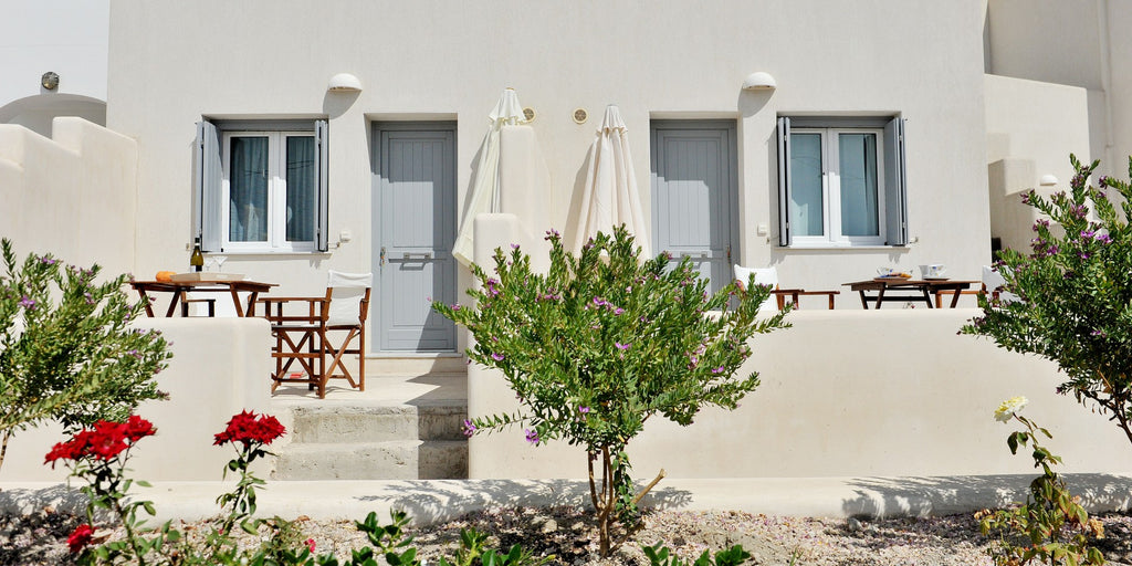 Tsakanos Home