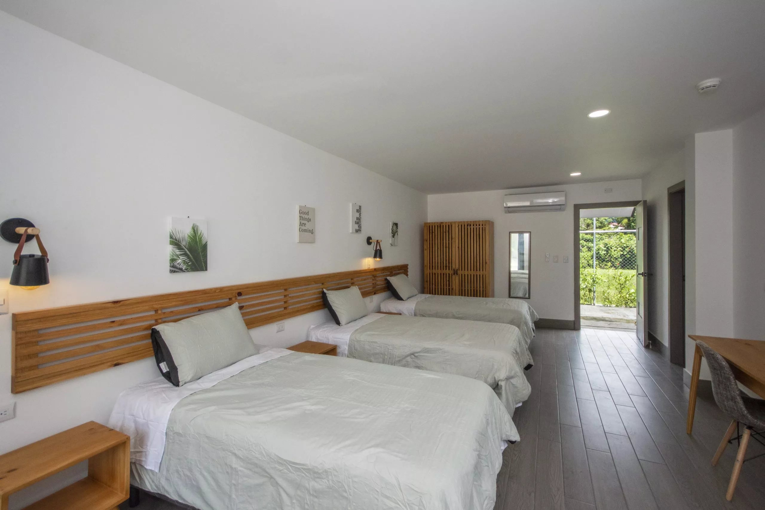 Yuli Hotel