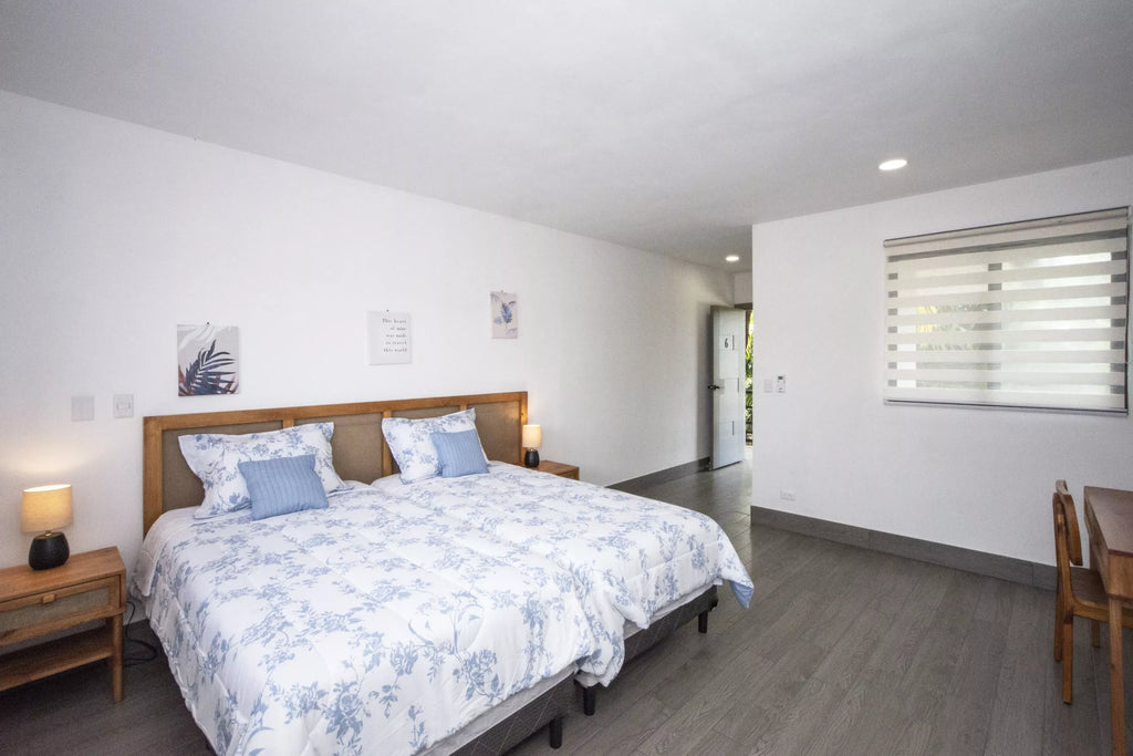 Yuli Hotel