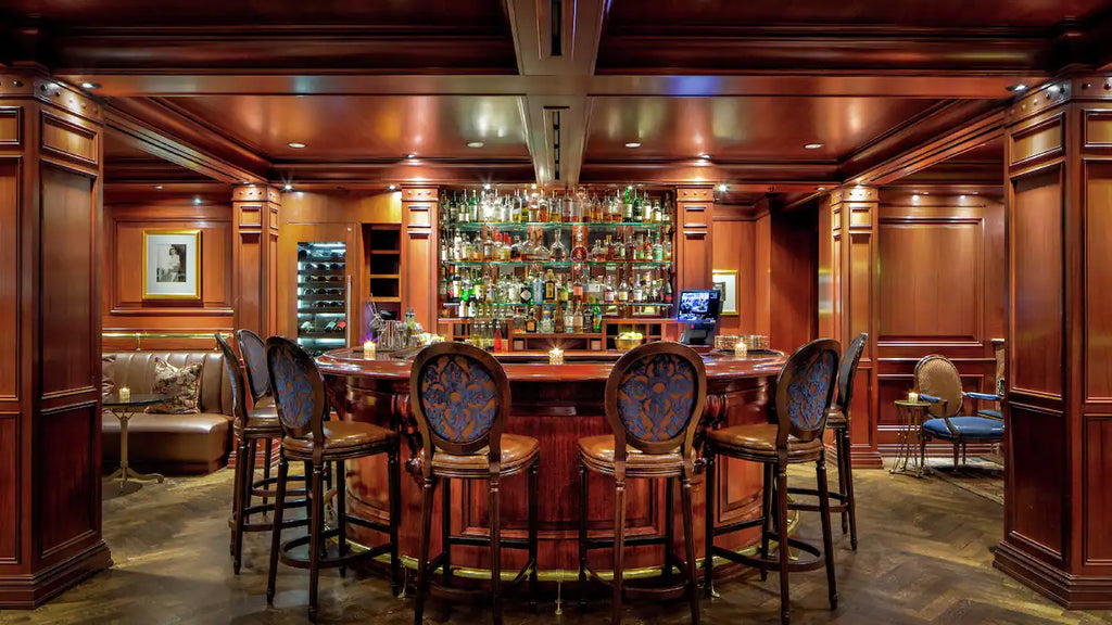 Amway Grand Plaza Curio Collection by Hilton