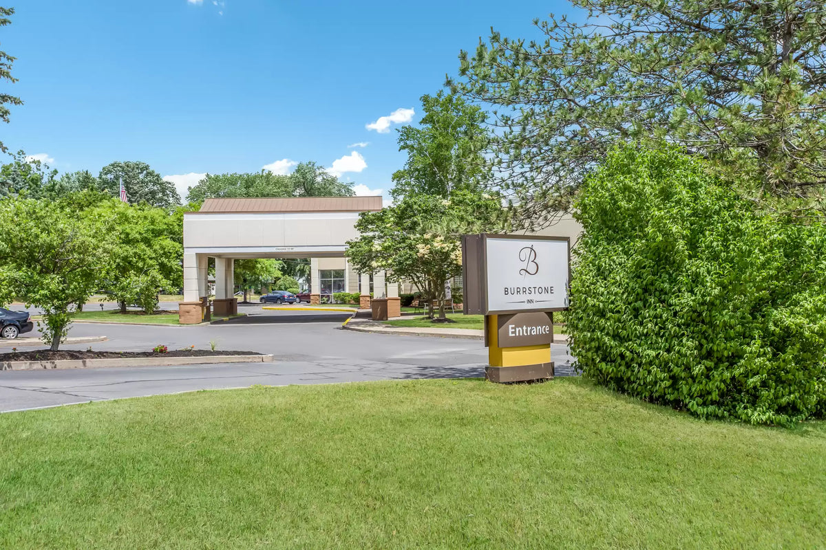 Burrstone Inn Ascend Hotel Collection