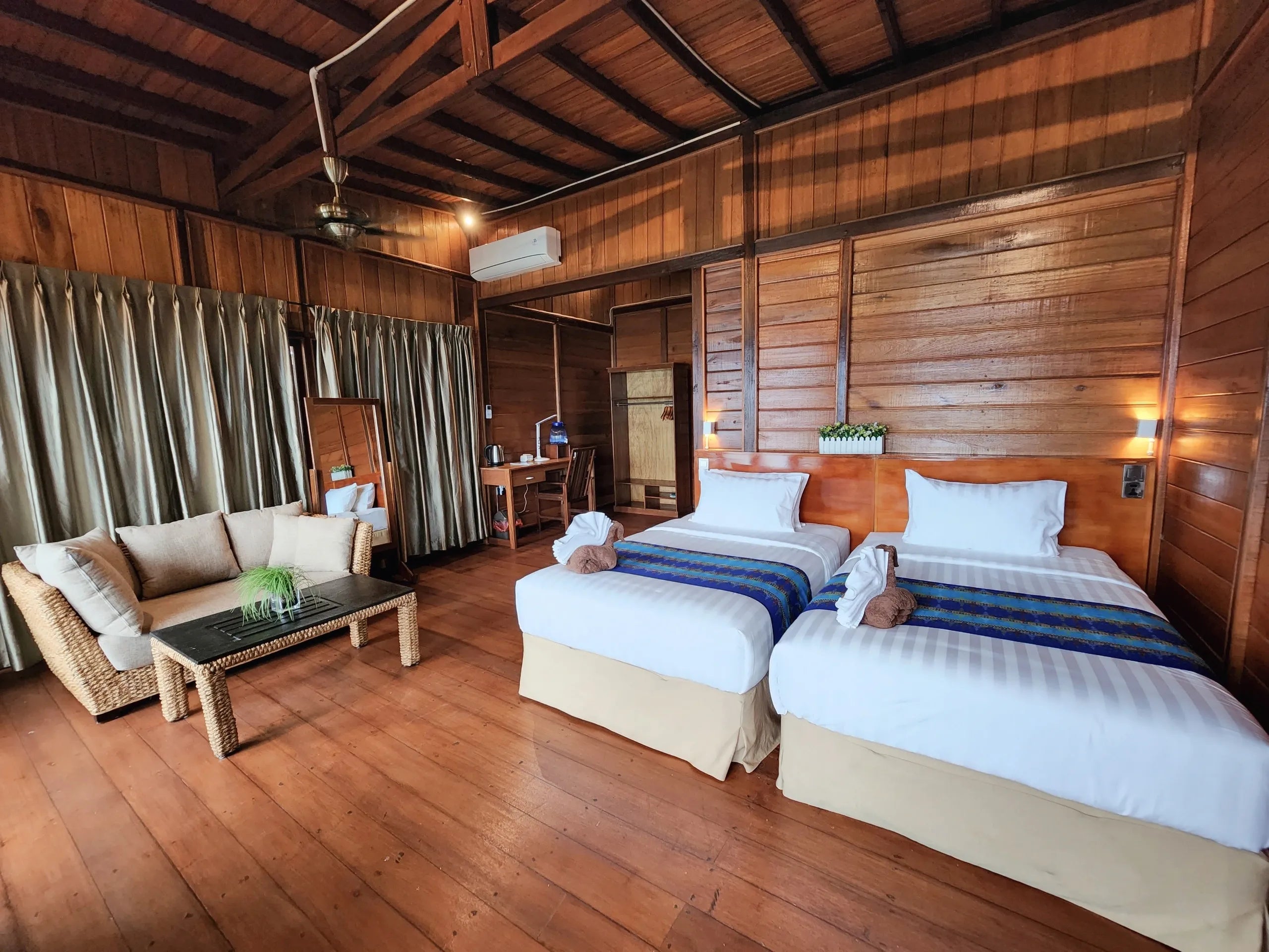 Maratua Seaview Resort