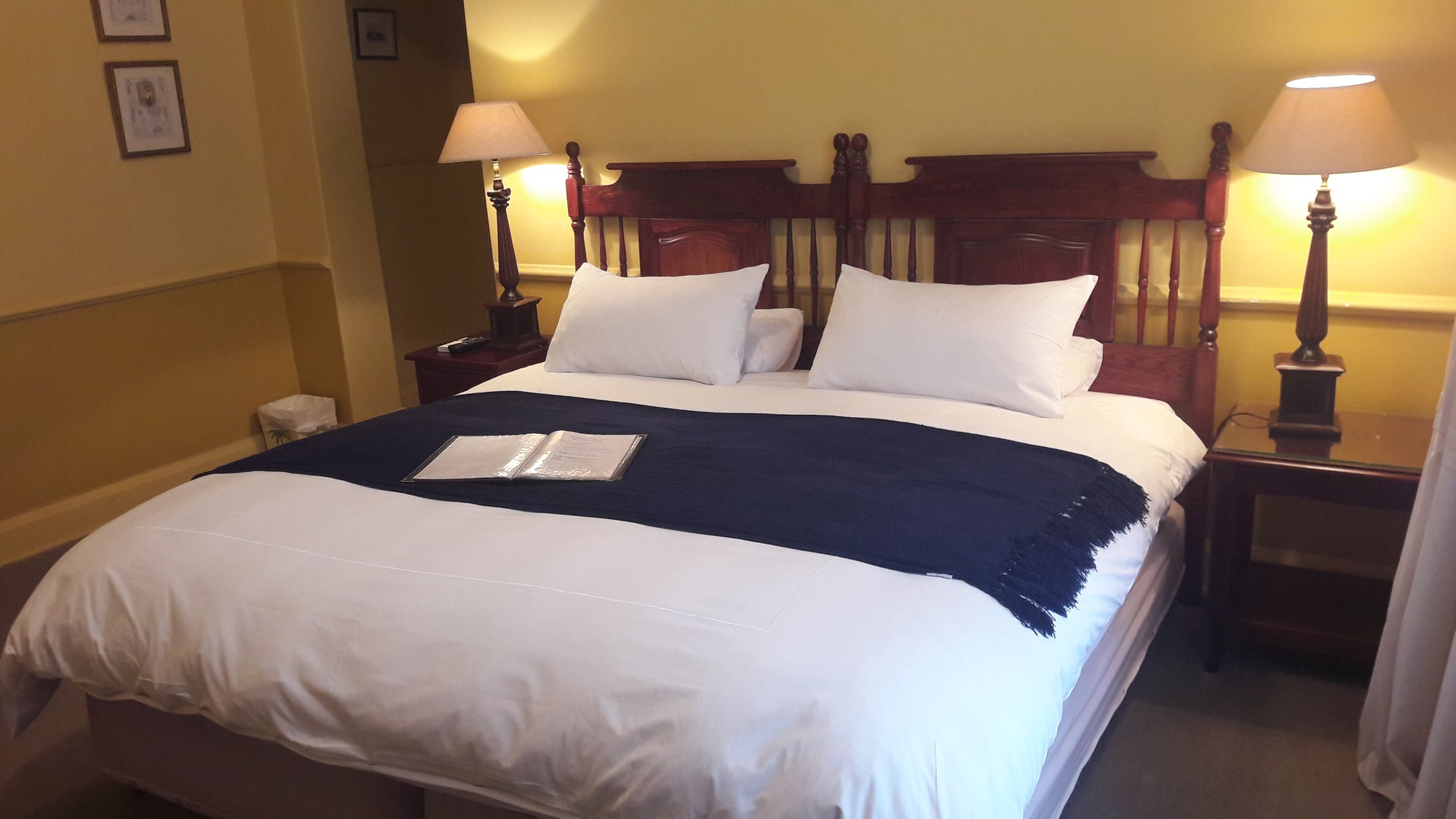 Ridgeview Lodge - Bed & Breakfast