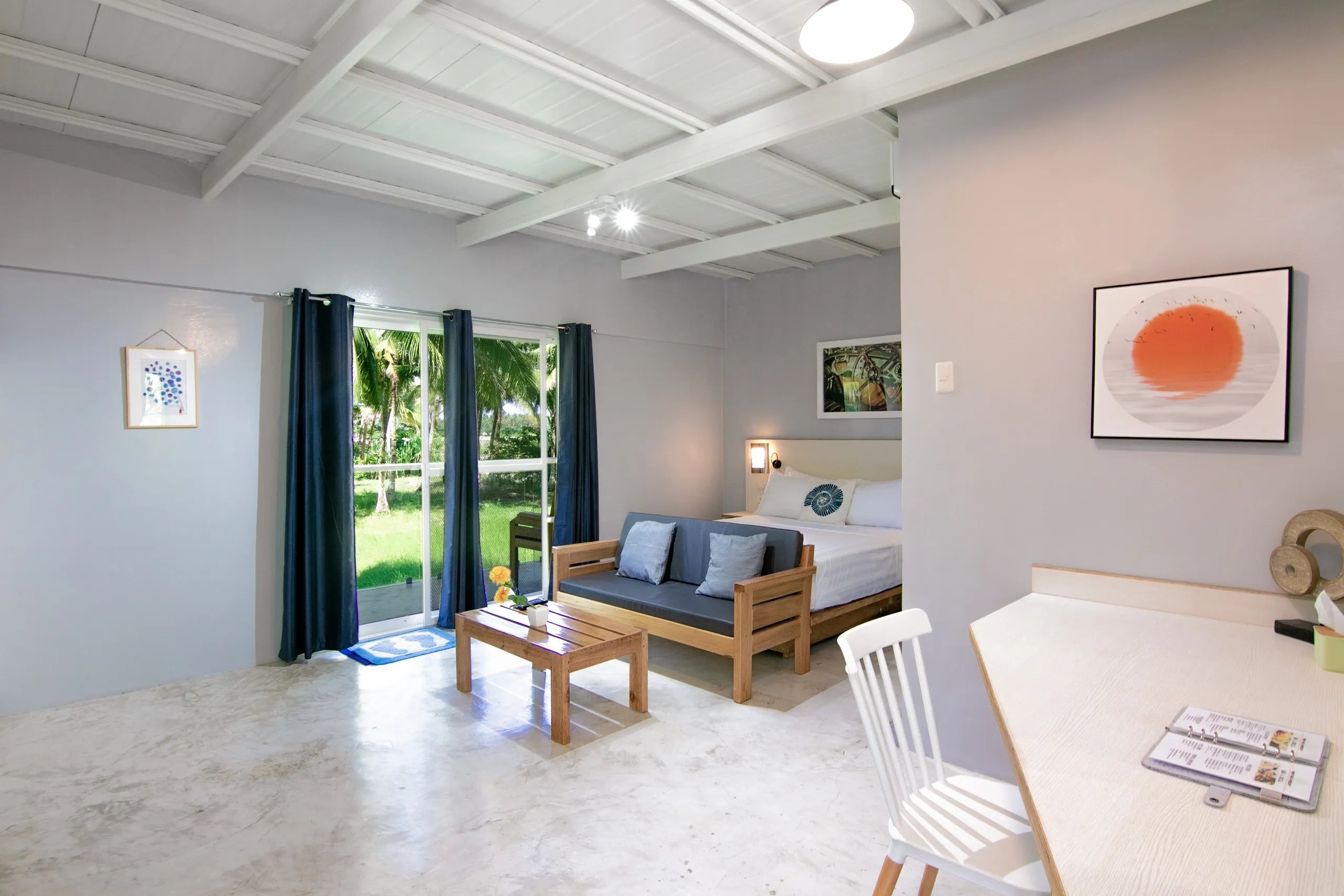 Reef Beach Resort