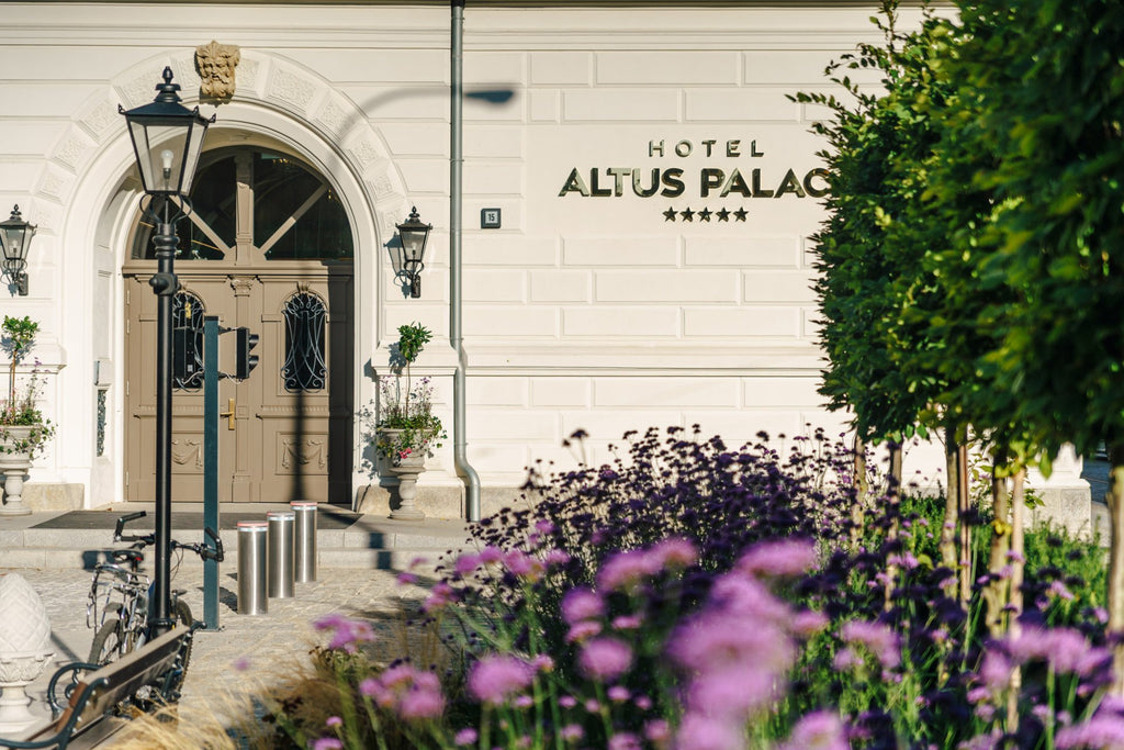 Altus Palace Hotel