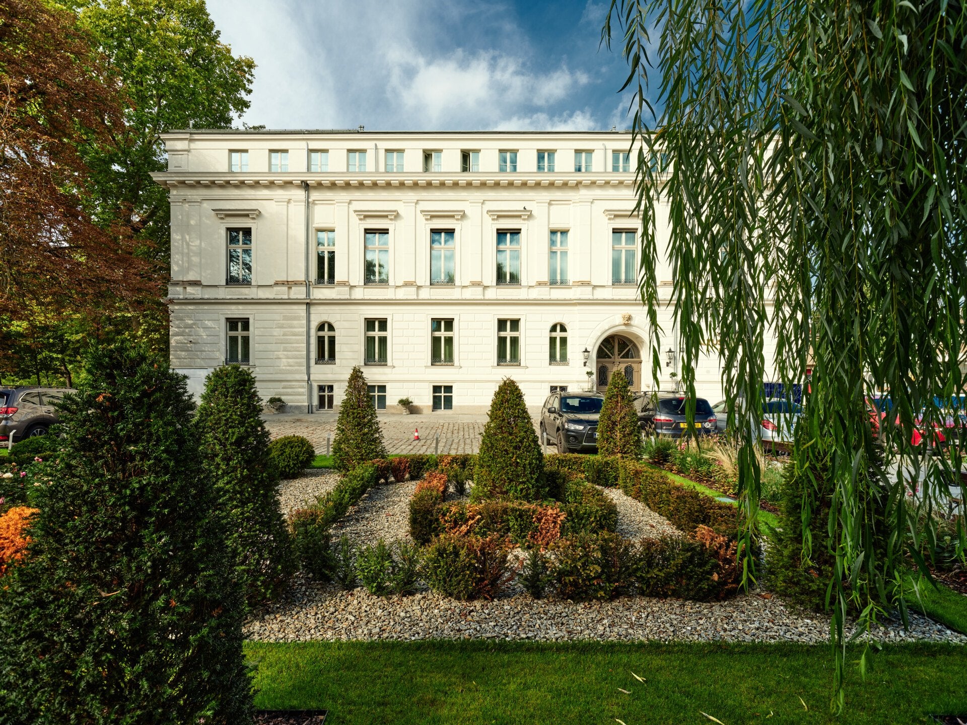 Altus Palace Hotel