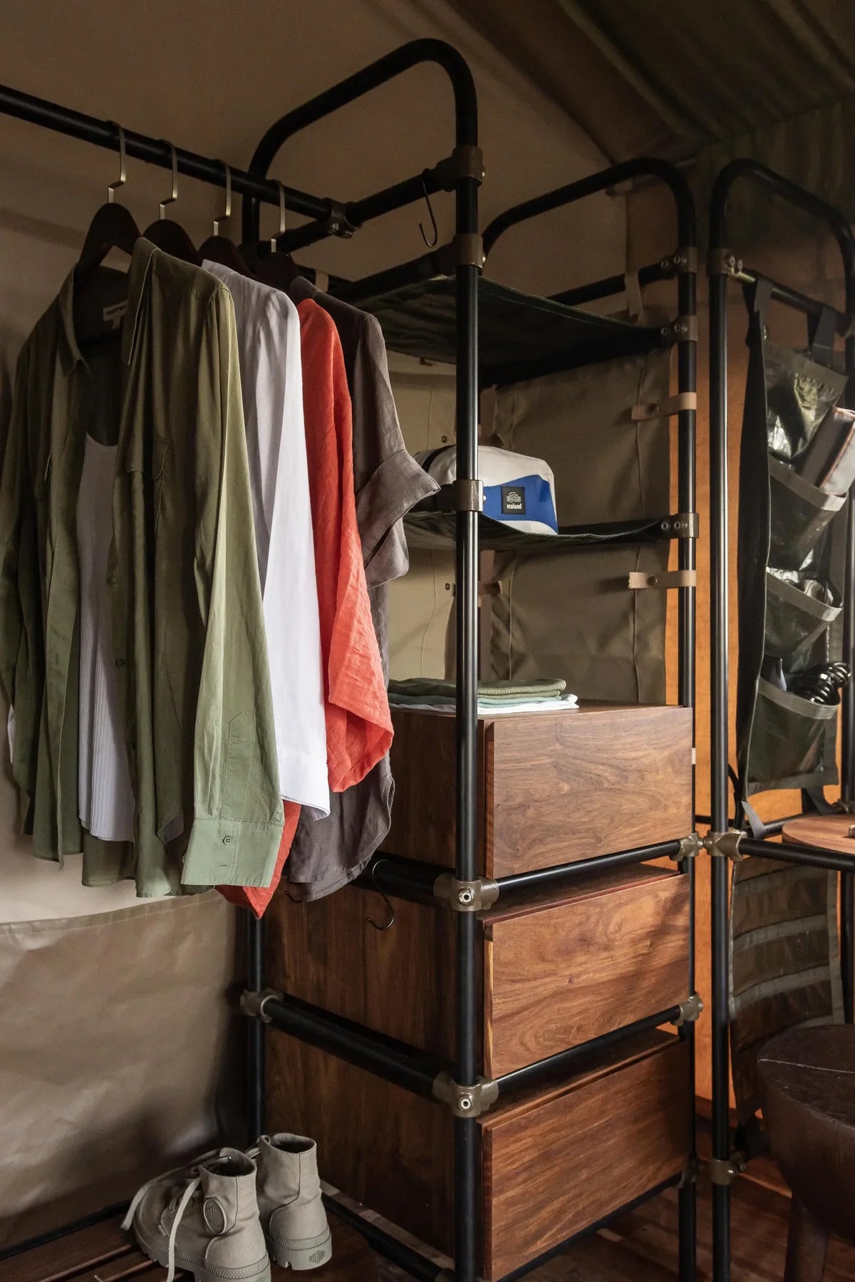 Room gallery image 3.