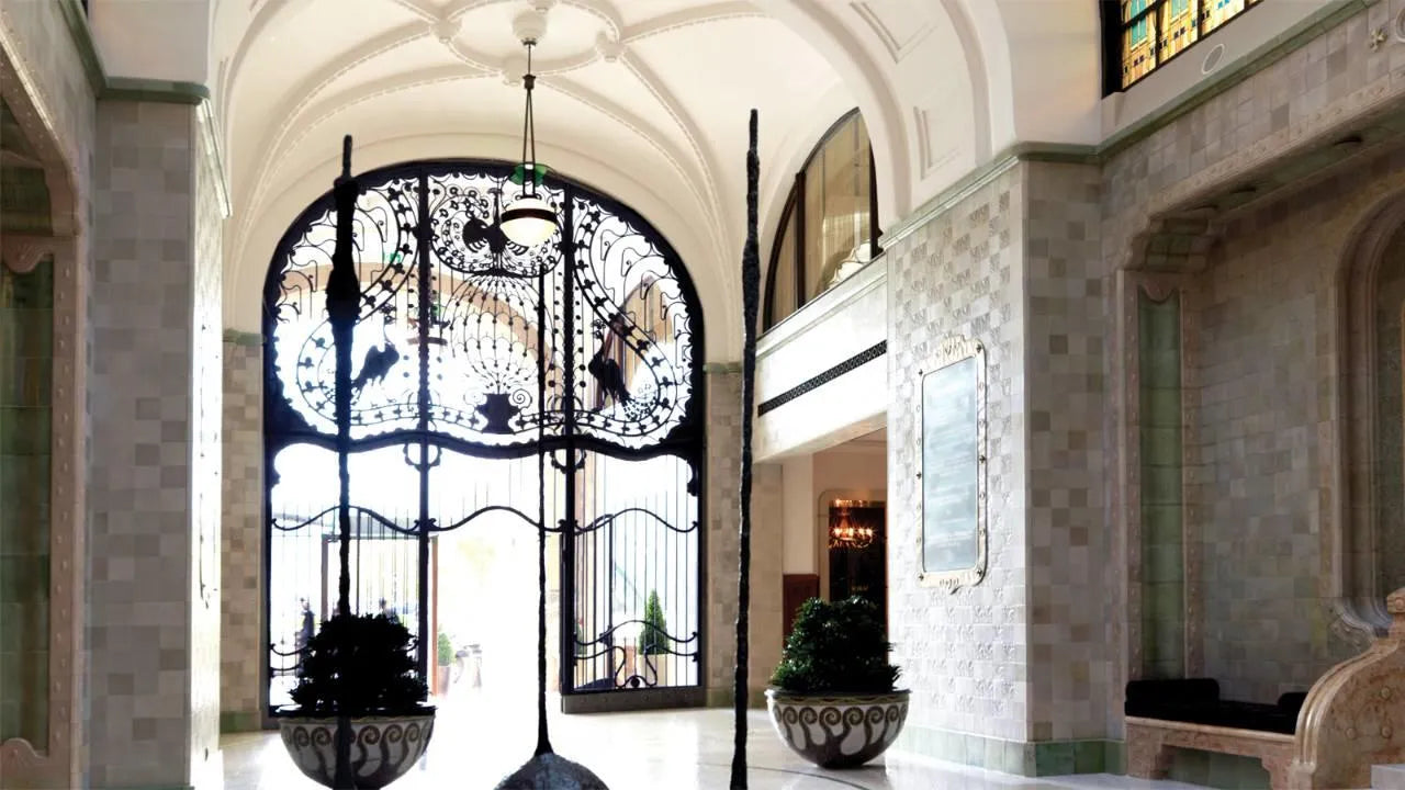 Four Seasons Hotel Gresham Palace Spa