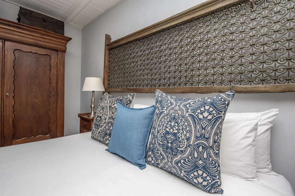 Room gallery image 1.