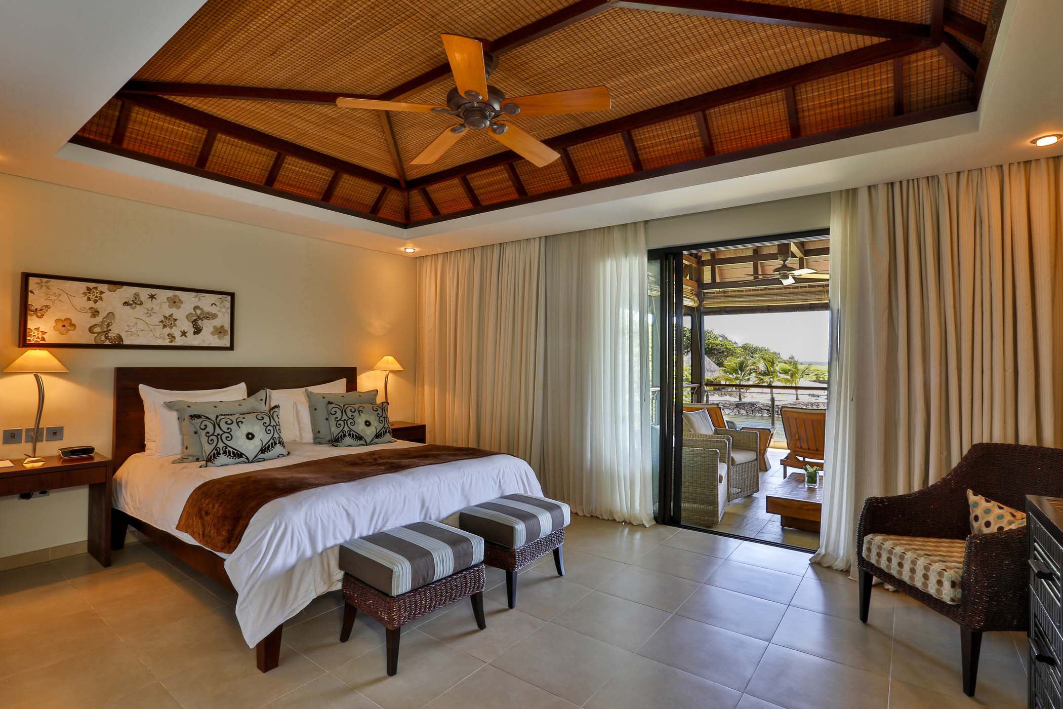 The Bay Club at Anahita