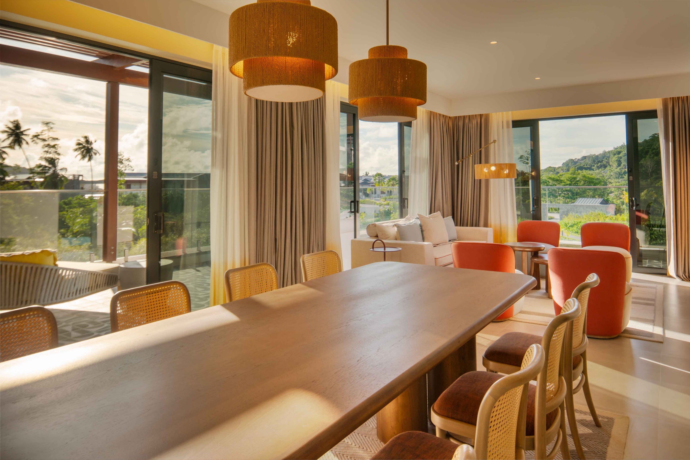 Three Bedroom Apartment with Nature View