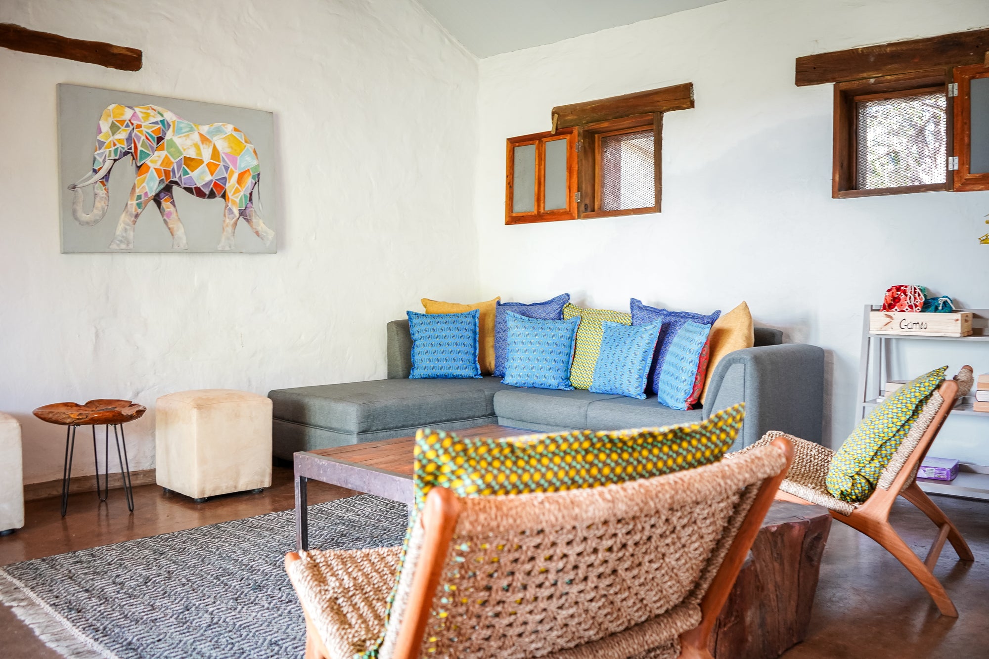 Family unit lounge