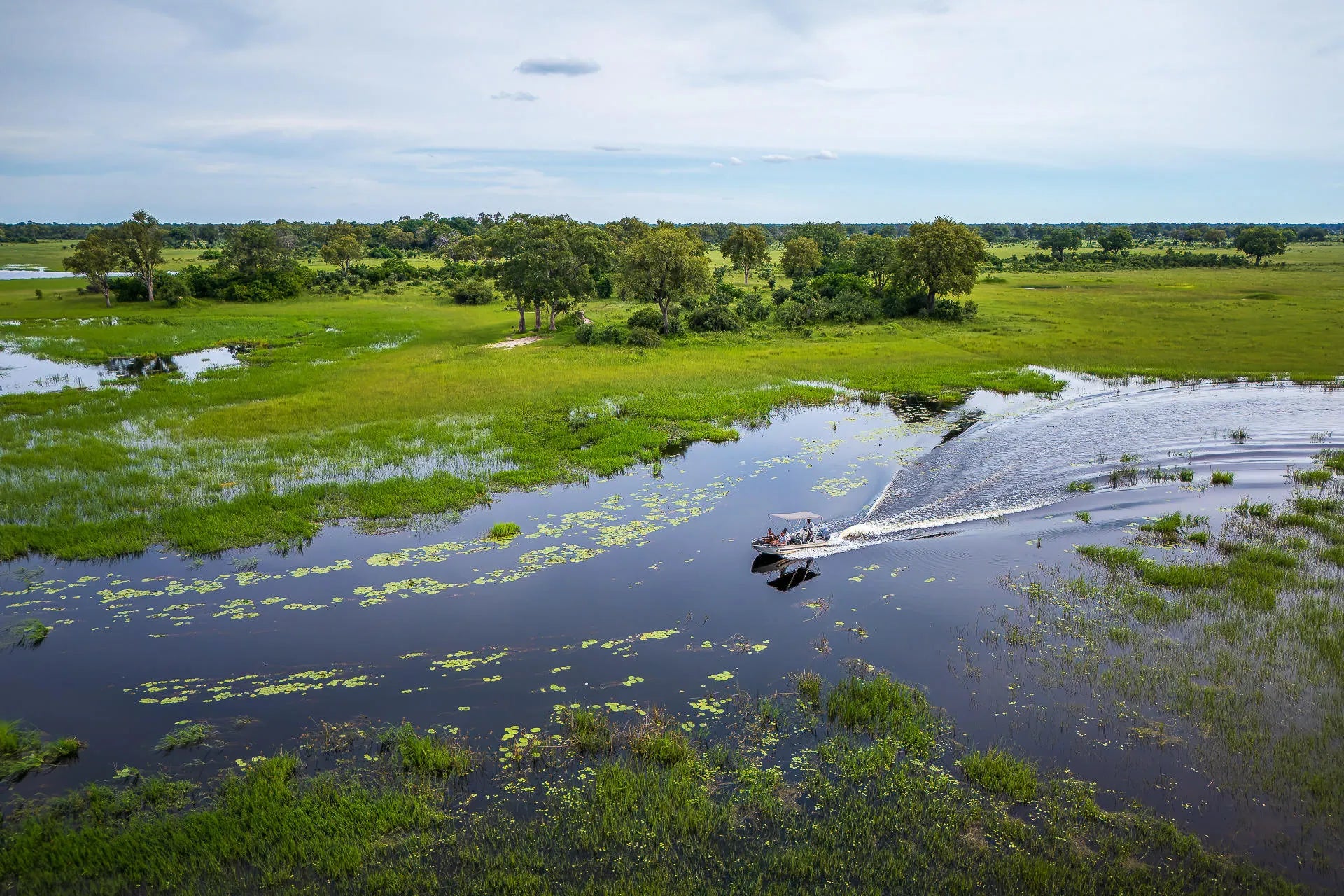 Karangoma - activity (boating) at Karangoma, Okavango Delta, Botswana.