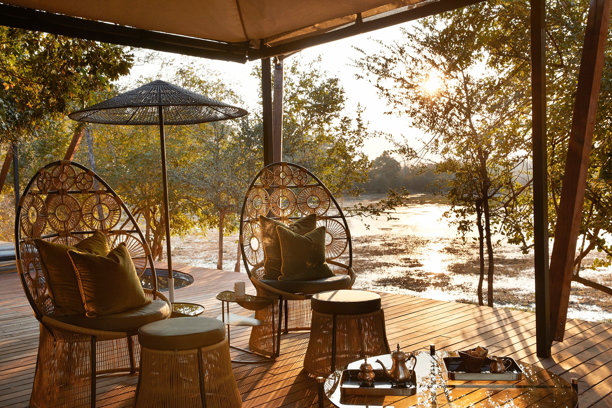 Villa Style Tented Suite Deck overlooking the Pan