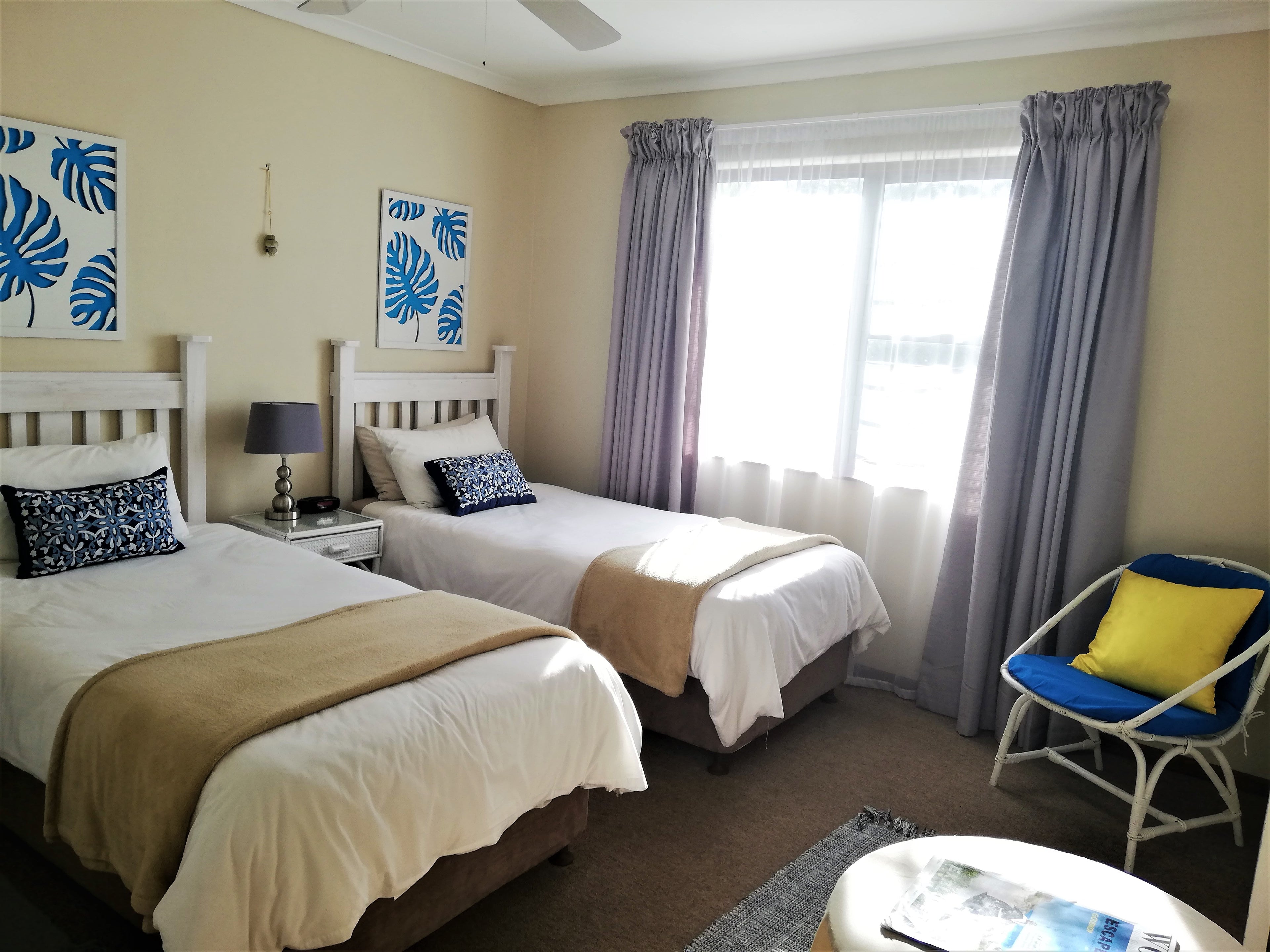 Standard Twin Room at Dolphin Inn Blouberg