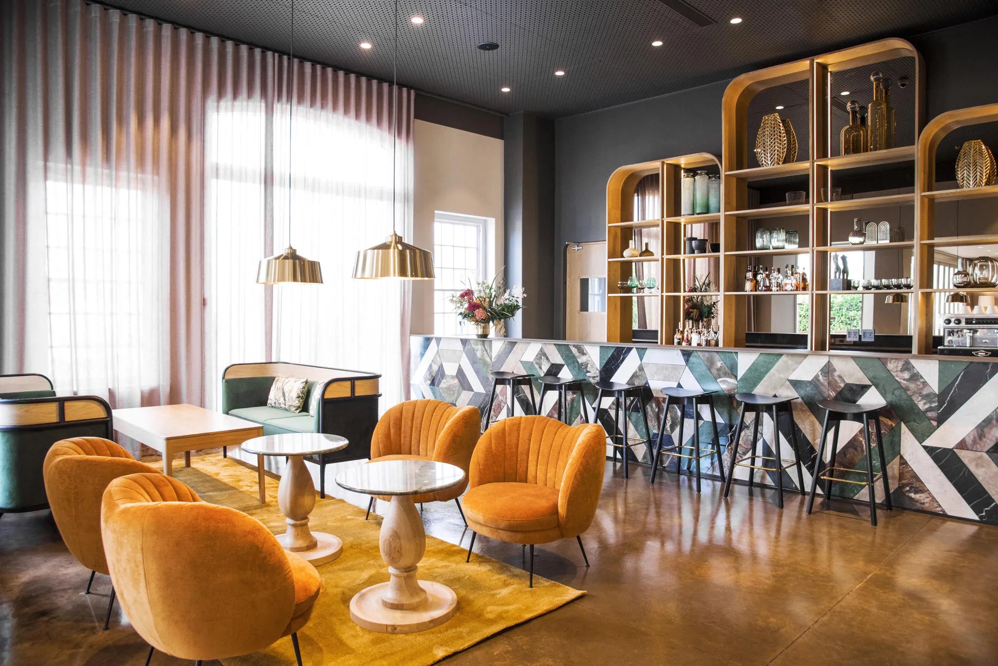 Tryn Restaurant