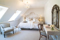 Room gallery image 2.