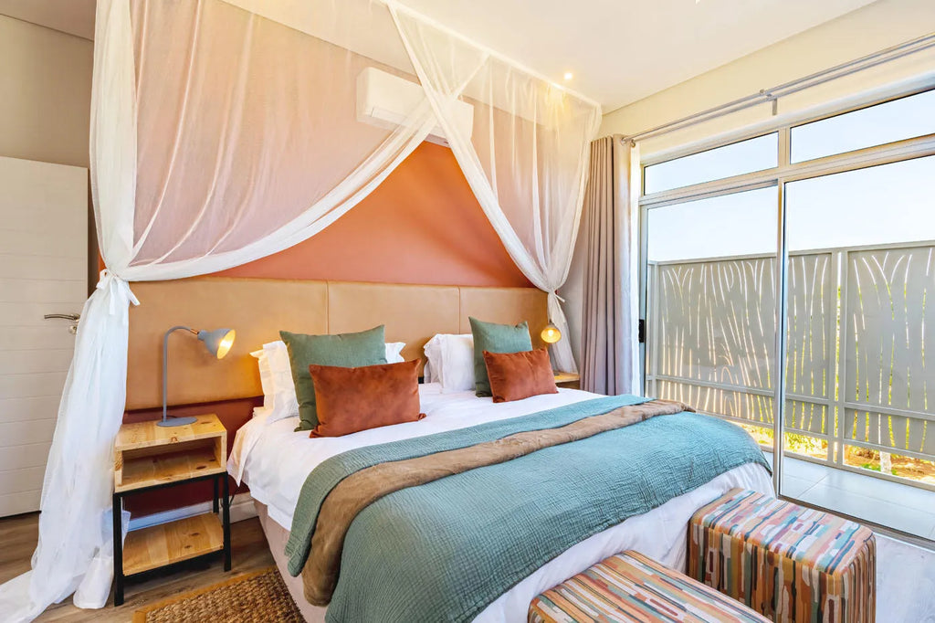 Miombo Mews Holiday Apartments, Victoria Falls (Zimbabwe), Zimbabwe gallery image 6.